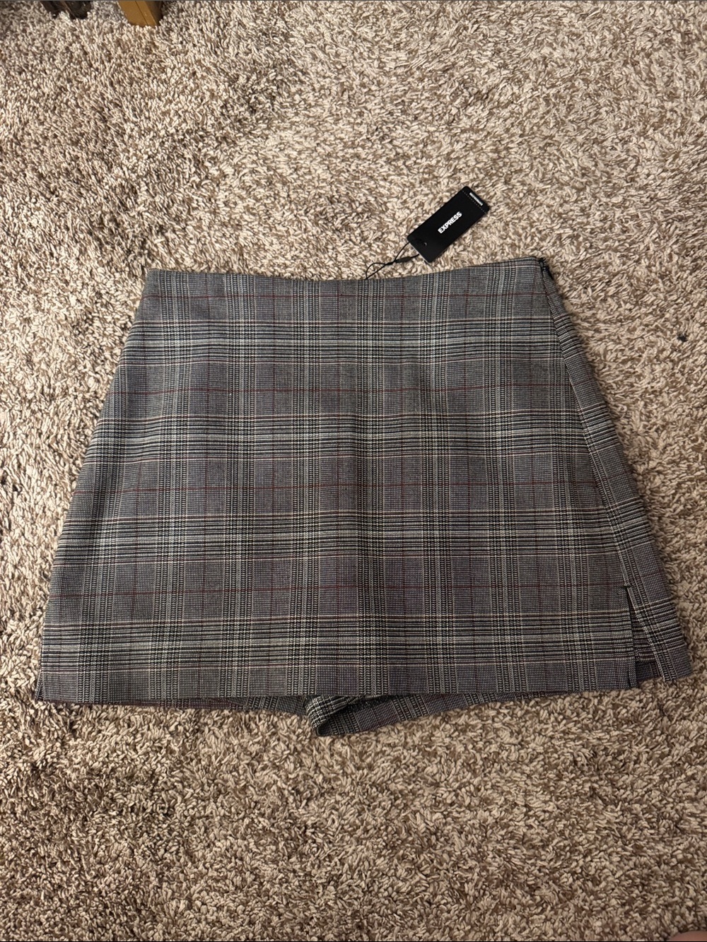 Express plaid Mini Skirt with Side Slit
